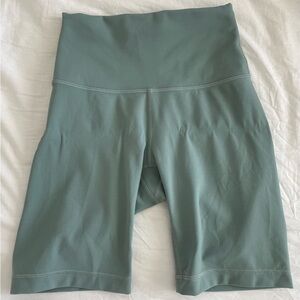 Lululemon Women’s Wunder Train Contour Fit High Rise Waist Shorts 8” S 4